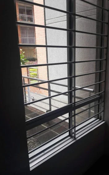 rejas 2