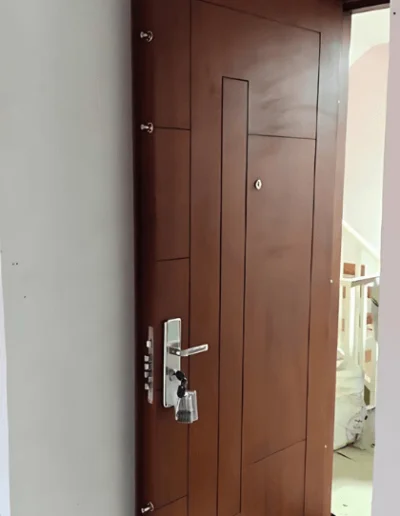 Fabricante de puertas de seguridad nivel 2